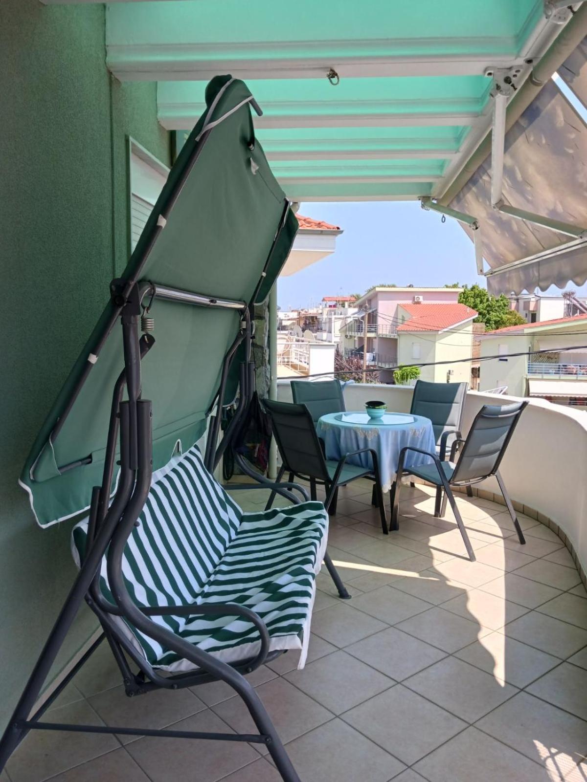 Green House Néa Péramos Zewnętrze zdjęcie