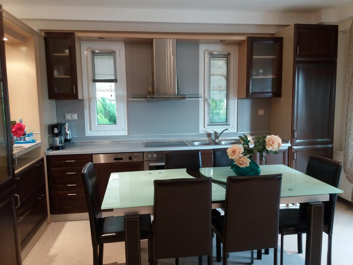 Green House Néa Péramos Zewnętrze zdjęcie